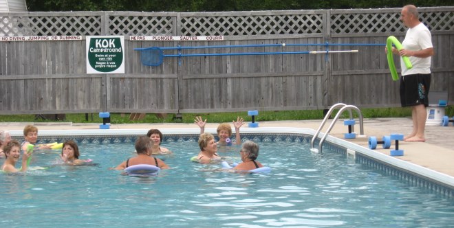 Heated swimming pool at KOK Campground